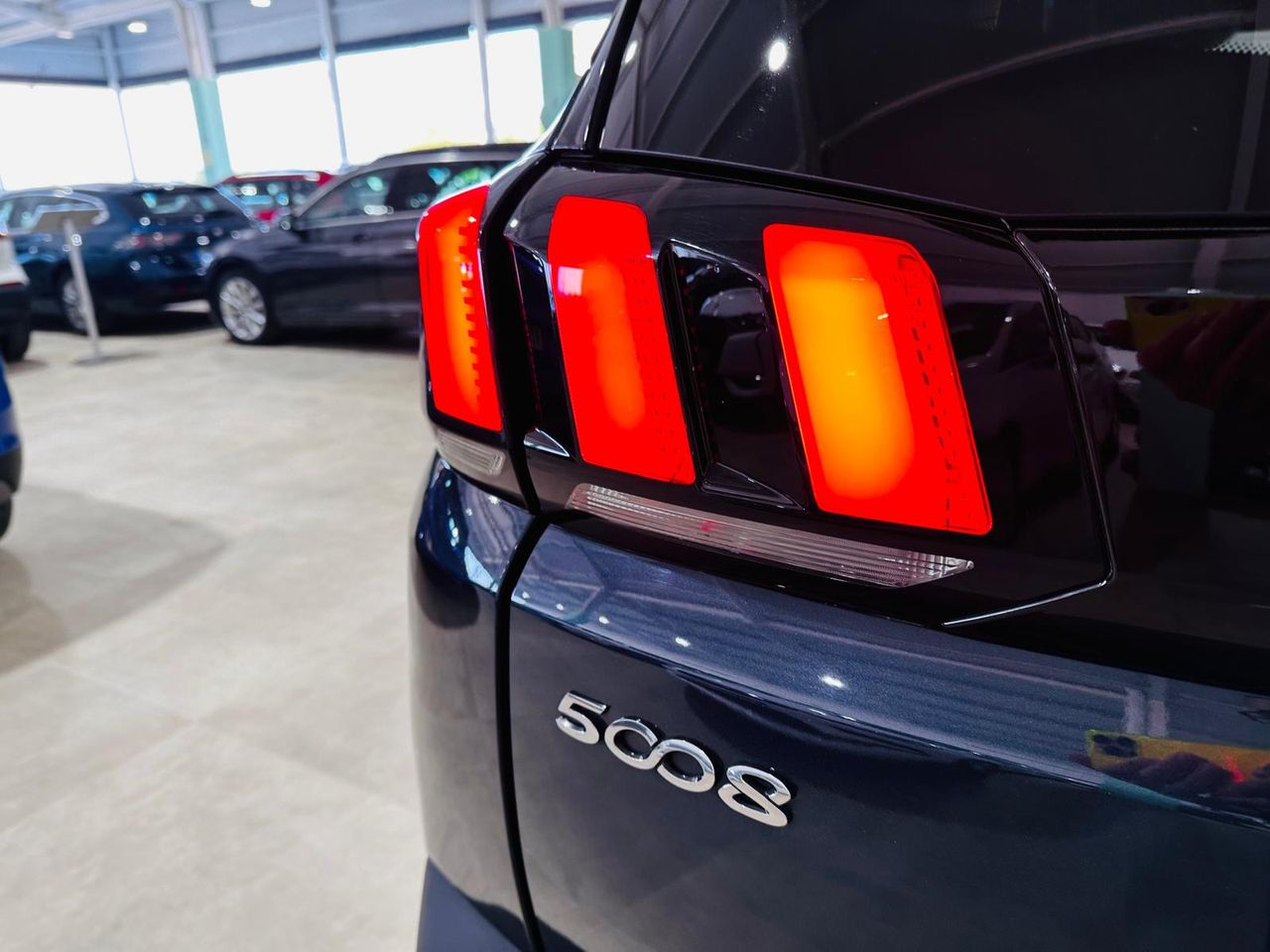 Foto Peugeot 5008 13
