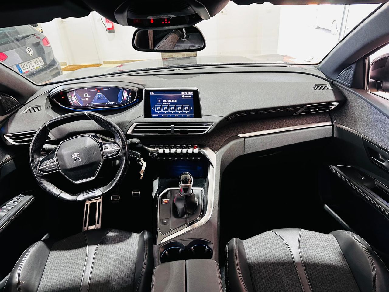 Foto Peugeot 5008 17