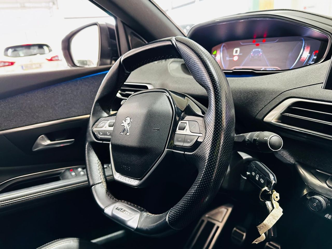 Foto Peugeot 5008 24
