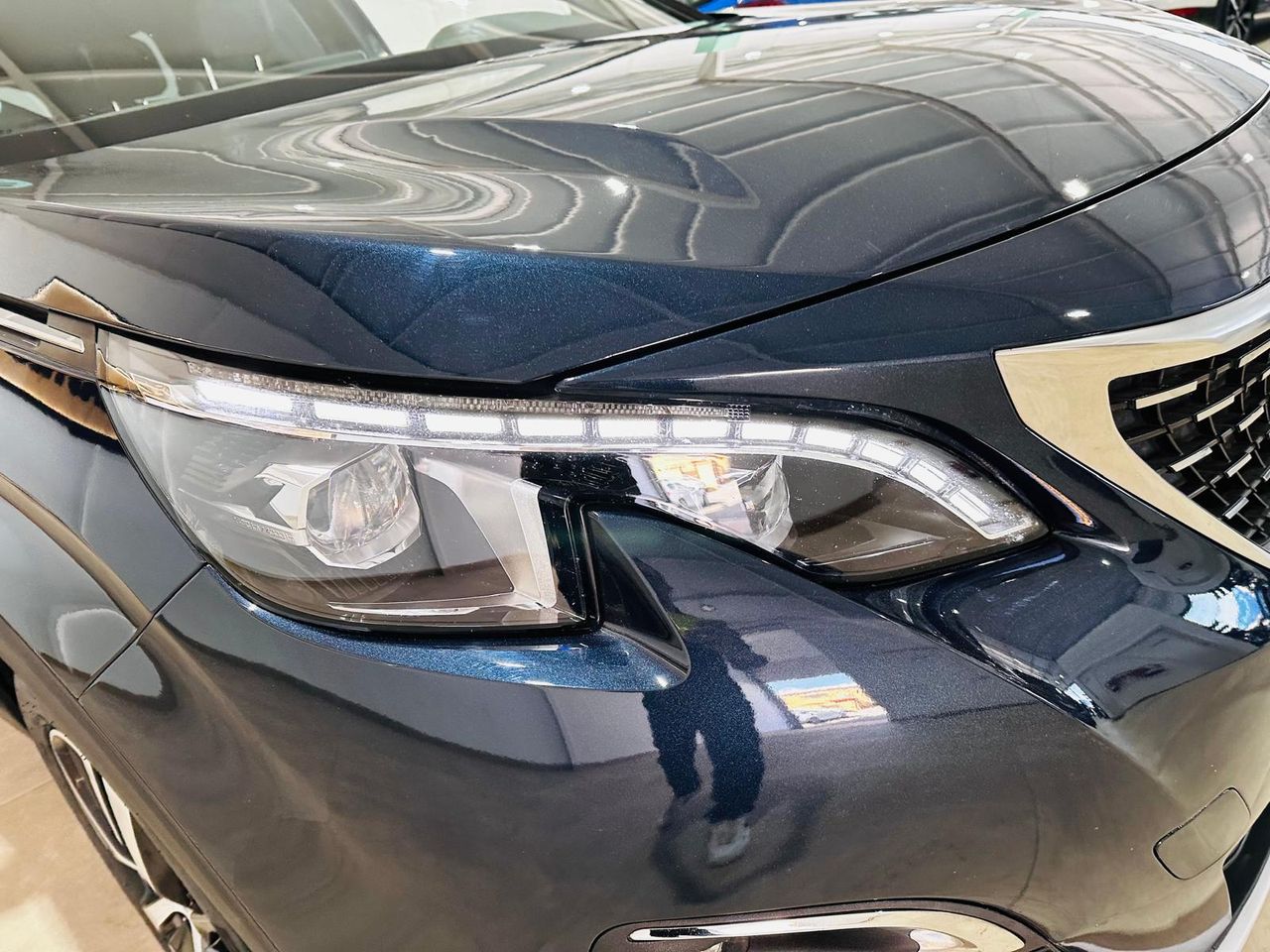 Foto Peugeot 5008 25