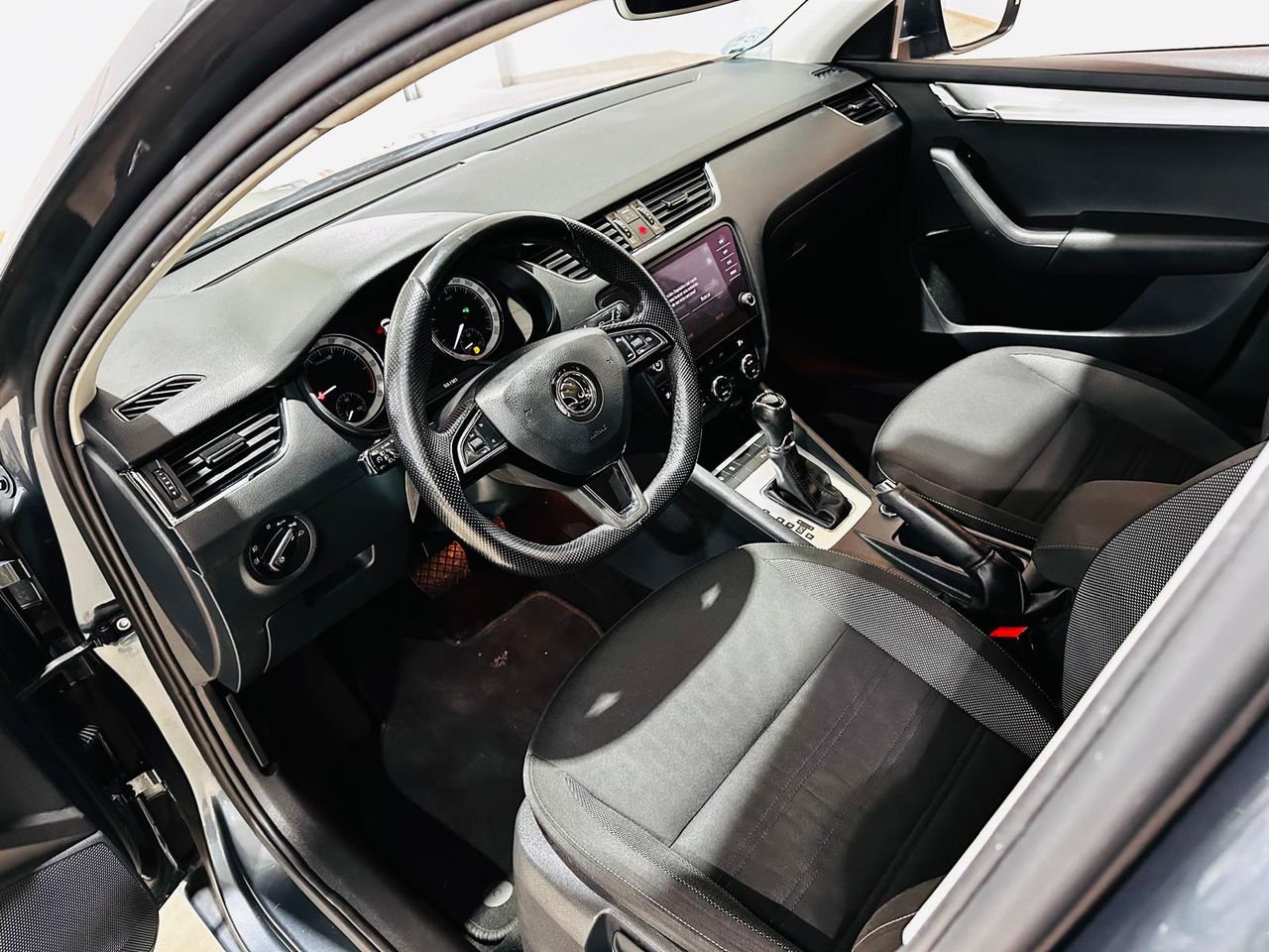 Foto Skoda Octavia 23