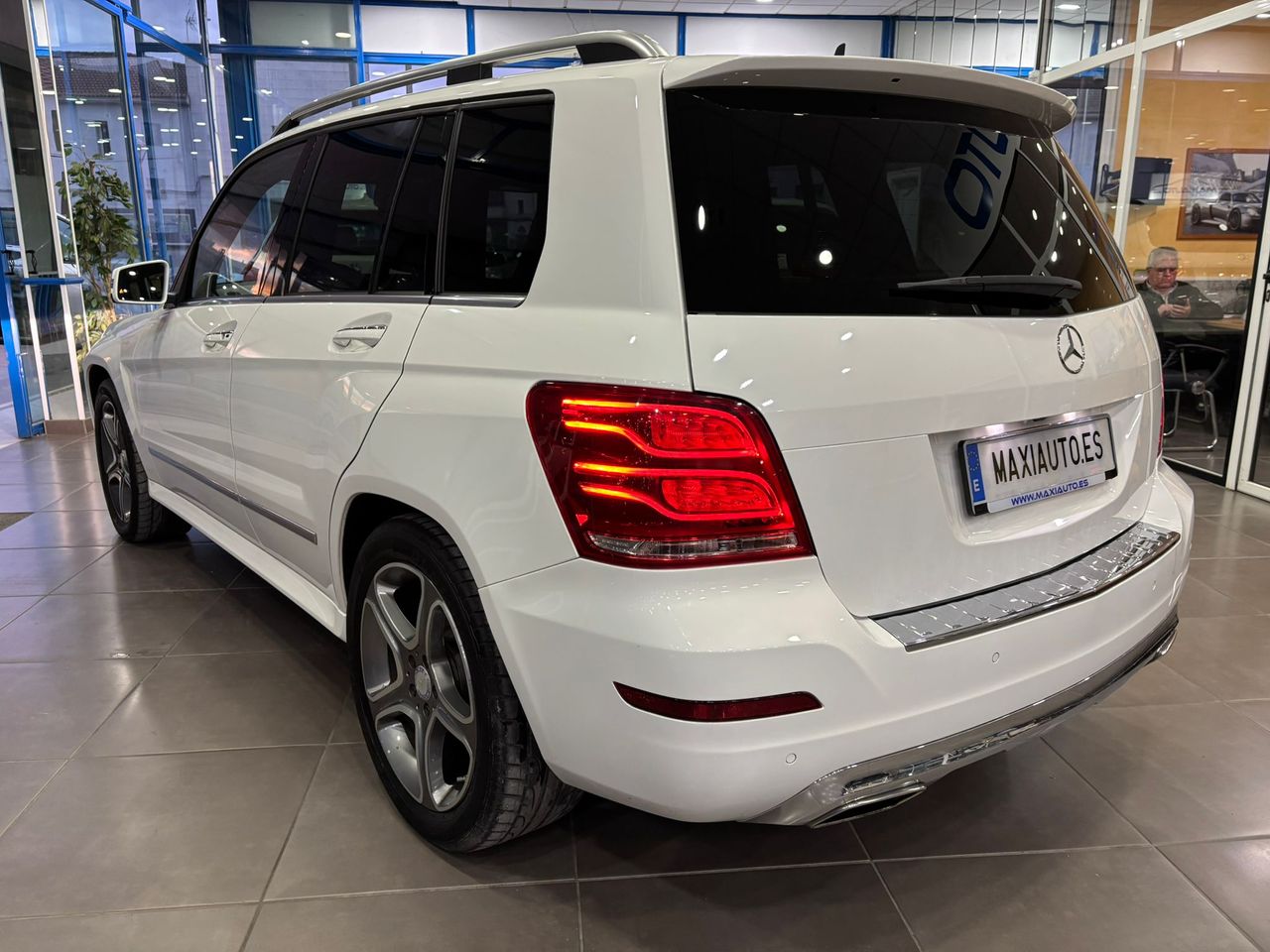 Foto Mercedes-Benz Clase GLK 2