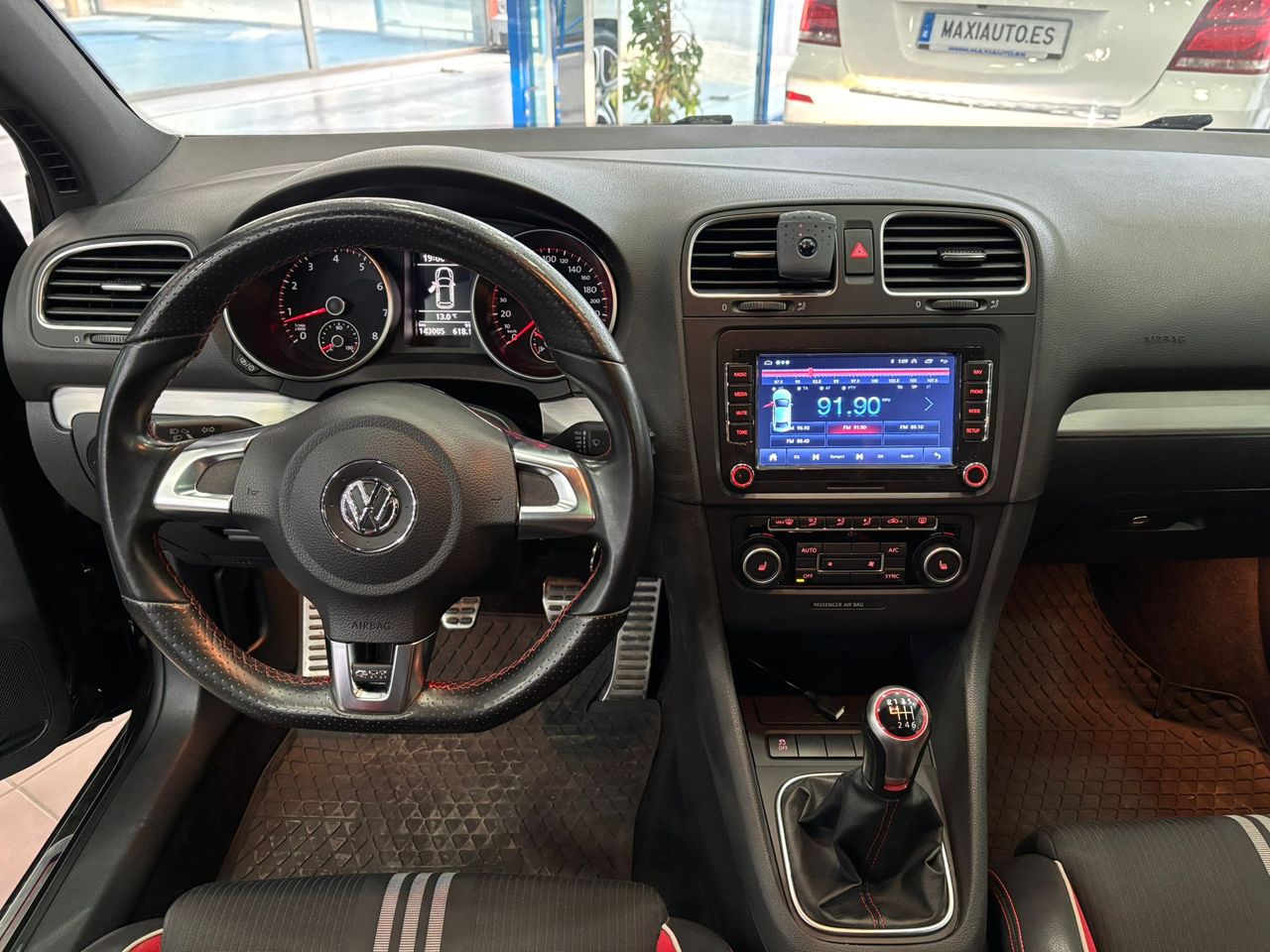 Foto Volkswagen Golf 17