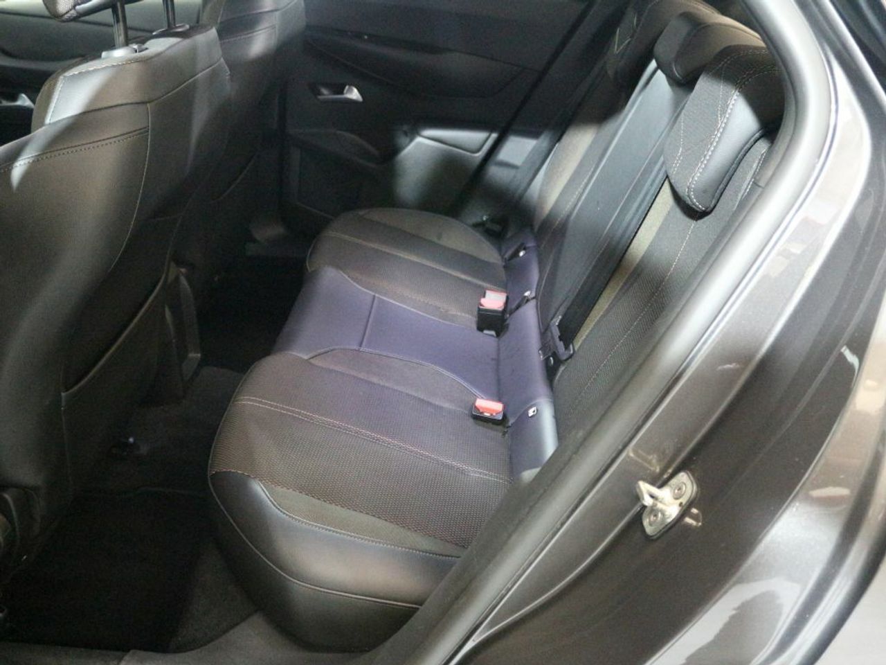 Foto DS Automobiles DS 3 10