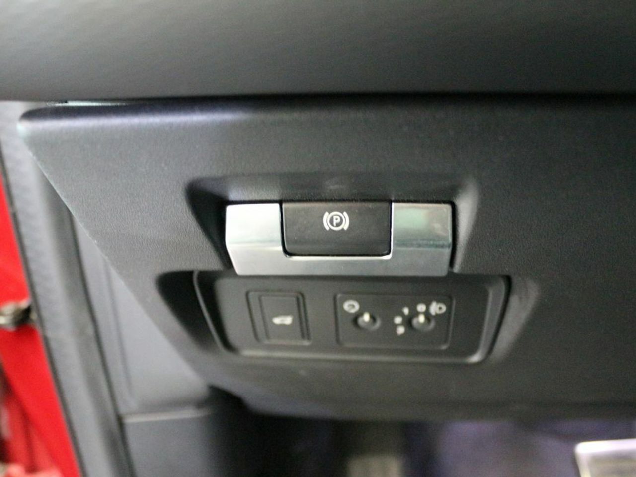 Foto Land-Rover Discovery Sport 13