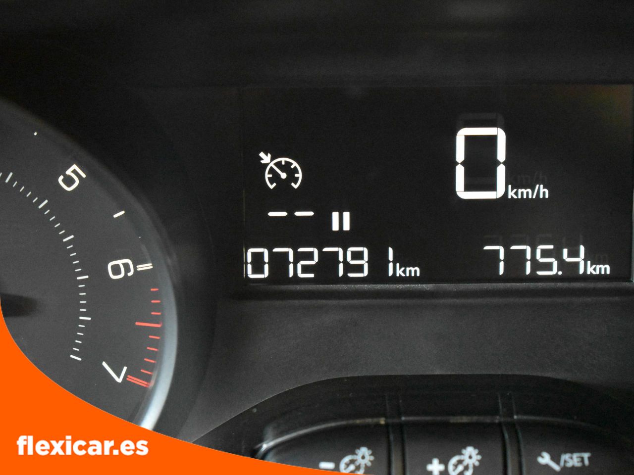 Foto Peugeot 208 10
