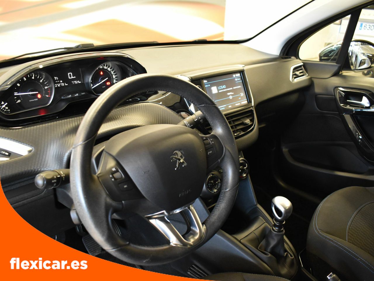 Foto Peugeot 208 15