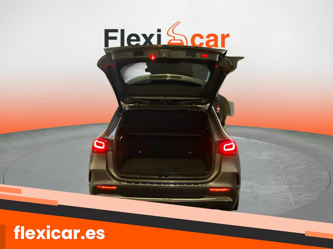 Foto Mercedes-Benz Clase GLA 10