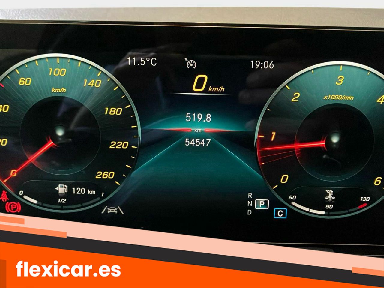 Foto Mercedes-Benz Clase GLA 12