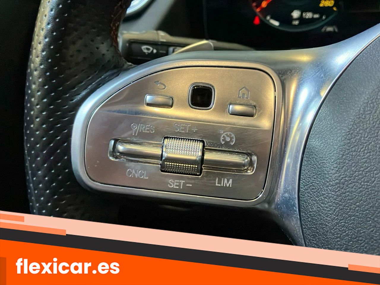 Foto Mercedes-Benz Clase GLA 17
