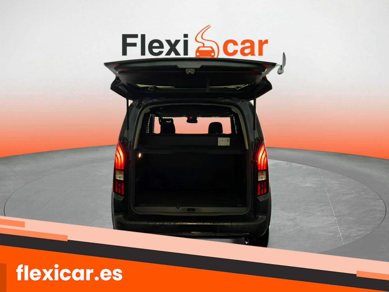 Foto Peugeot Rifter 10