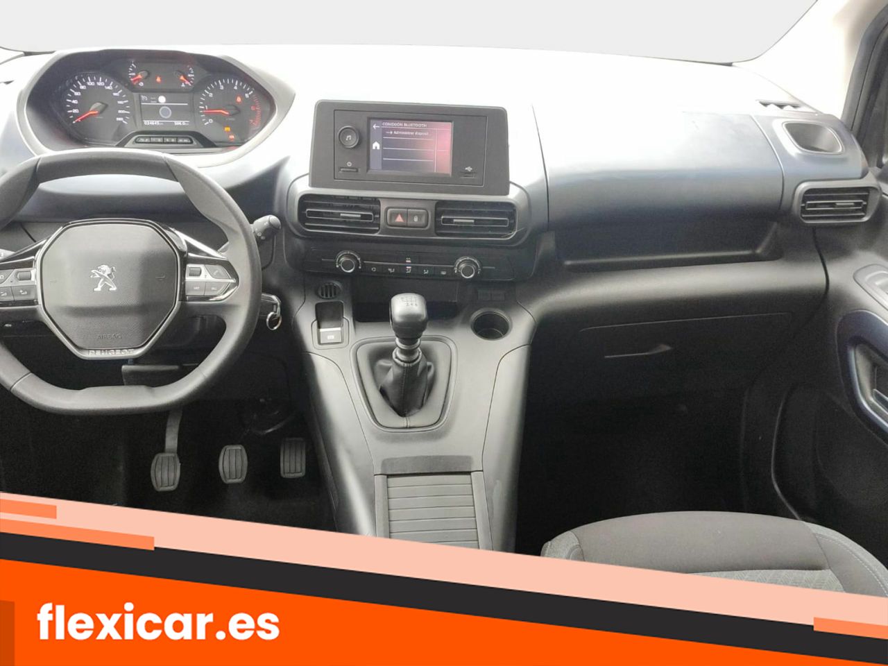 Foto Peugeot Rifter 17