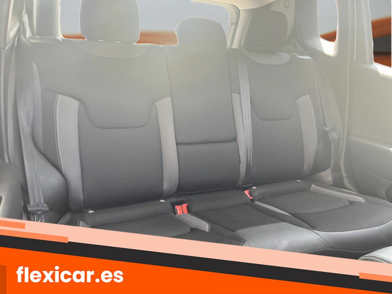 Foto Jeep Renegade 17