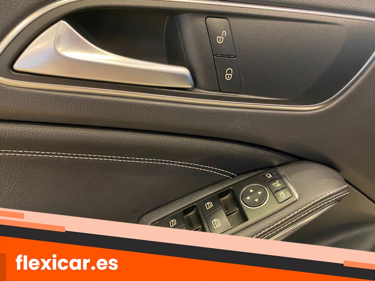 Foto Mercedes-Benz Clase GLA 10