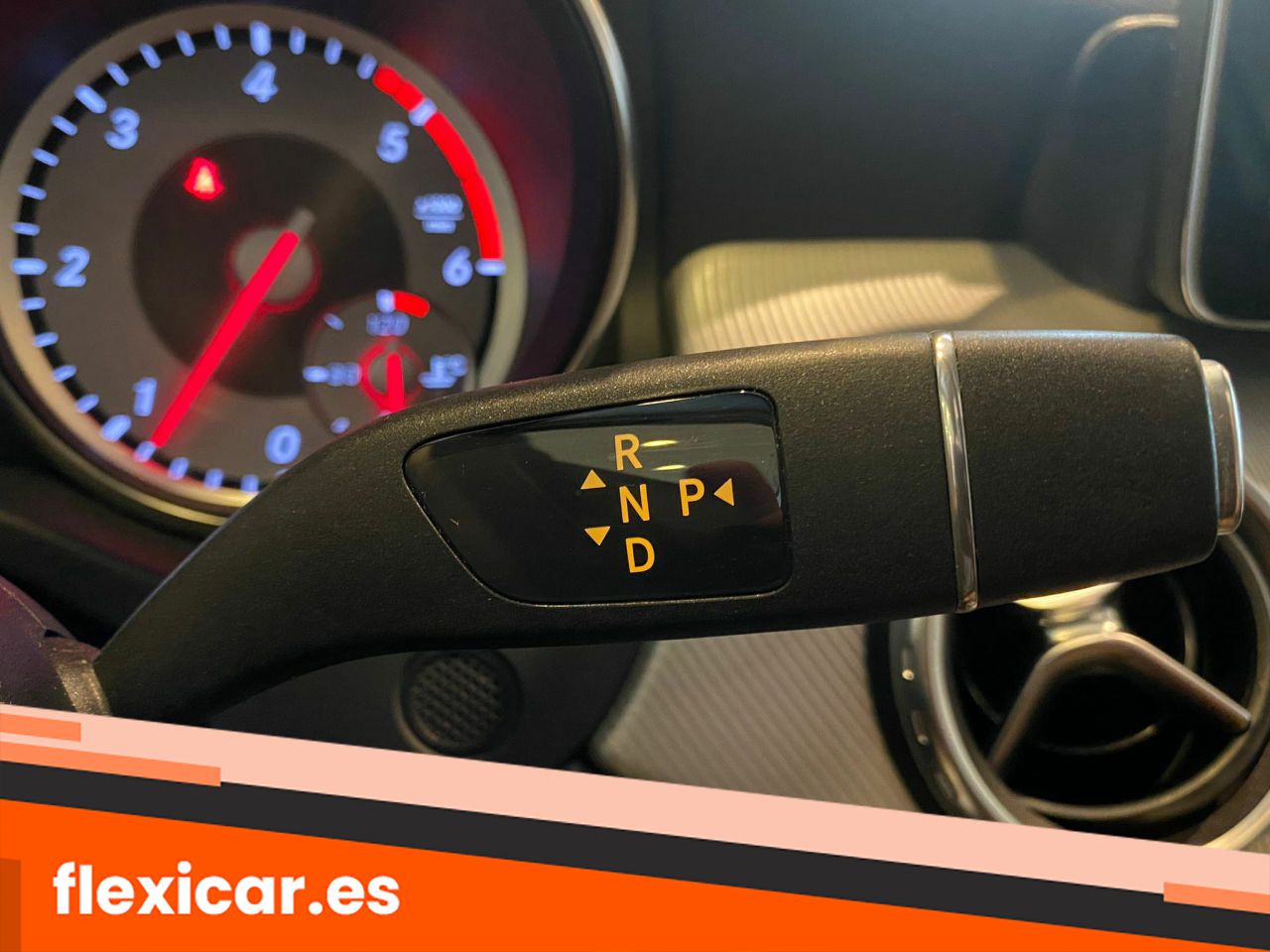 Foto Mercedes-Benz Clase GLA 17