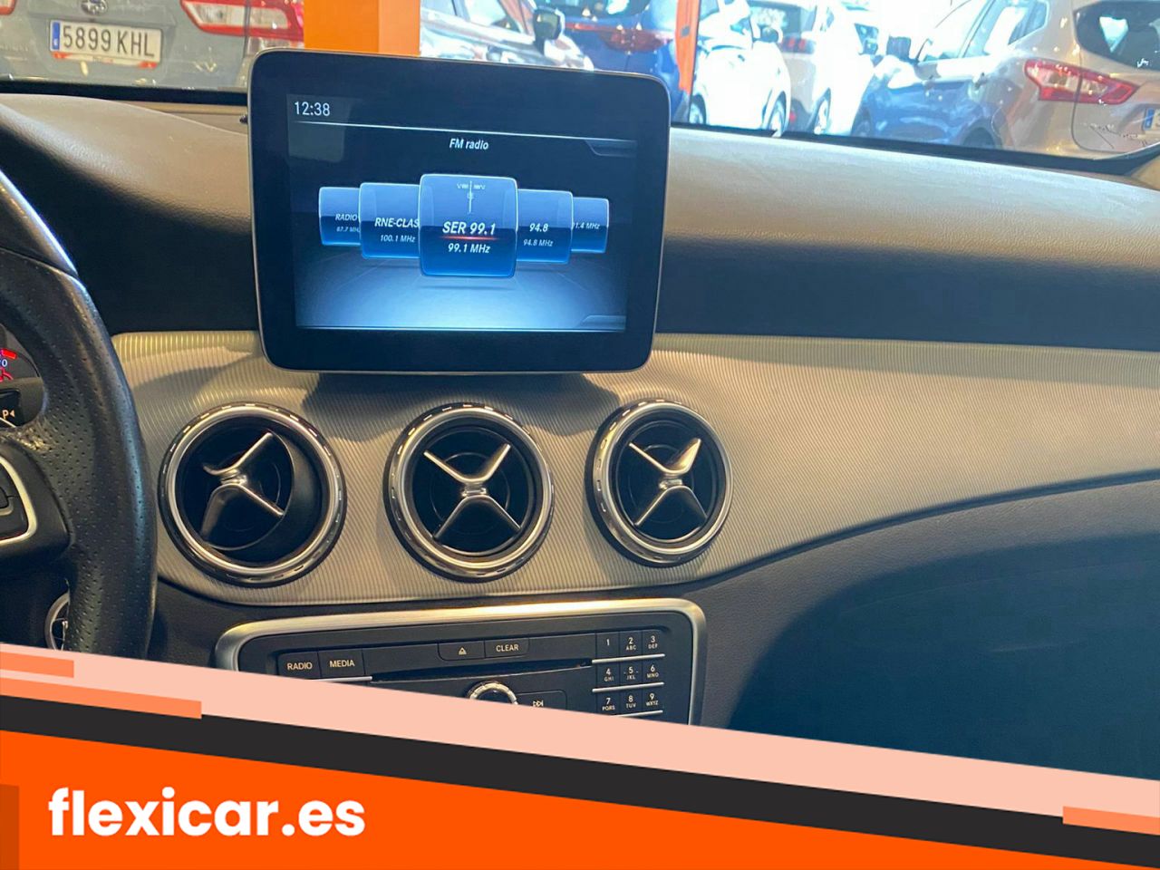 Foto Mercedes-Benz Clase GLA 19