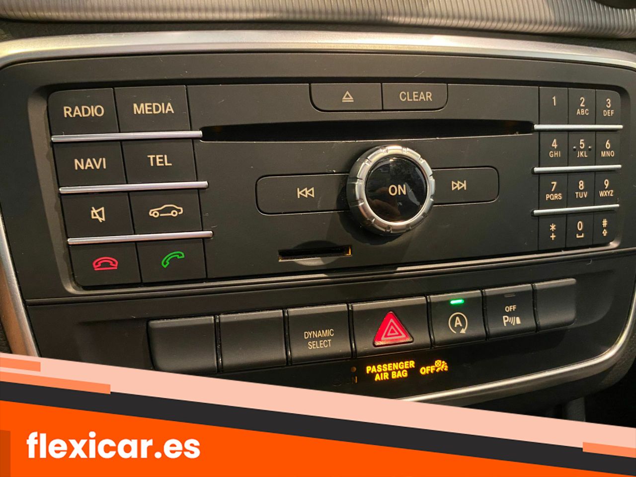 Foto Mercedes-Benz Clase GLA 24