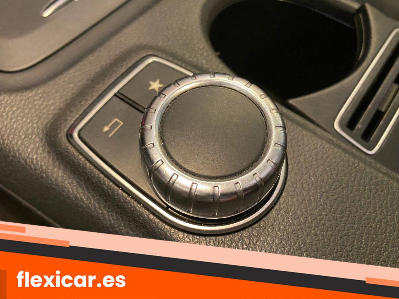 Foto Mercedes-Benz Clase GLA 25