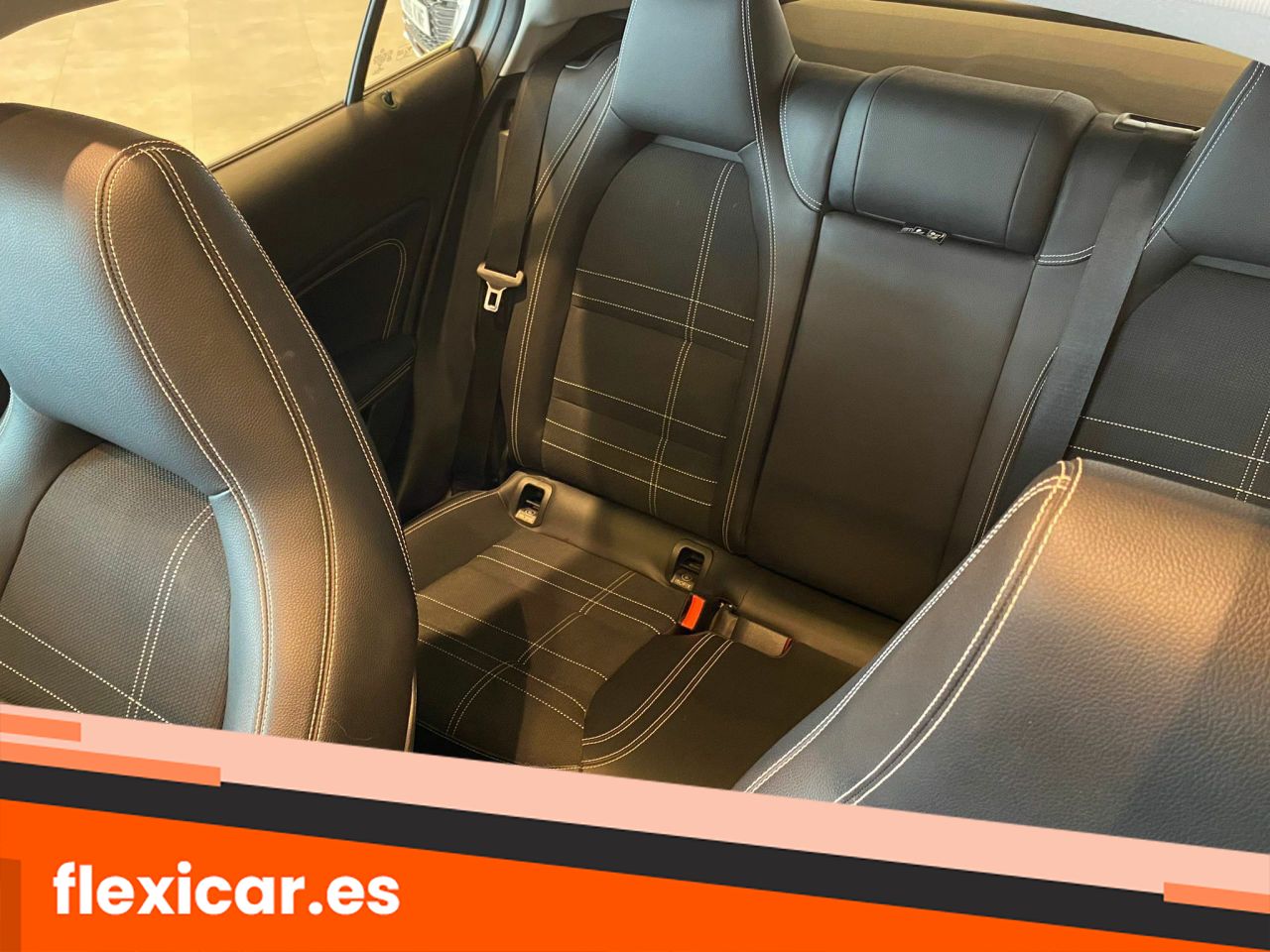 Foto Mercedes-Benz Clase GLA 33