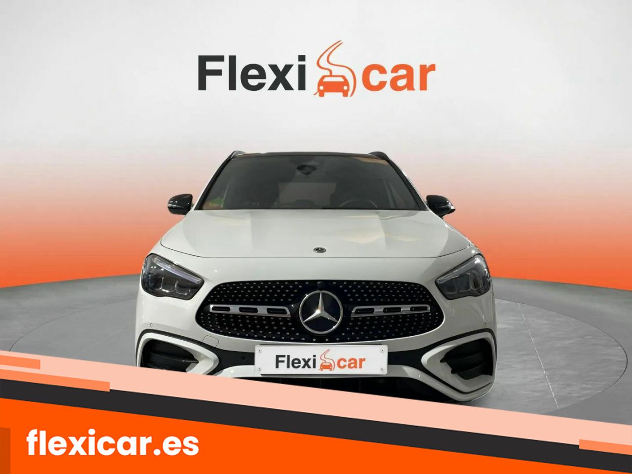 Foto Mercedes-Benz Clase GLA 2
