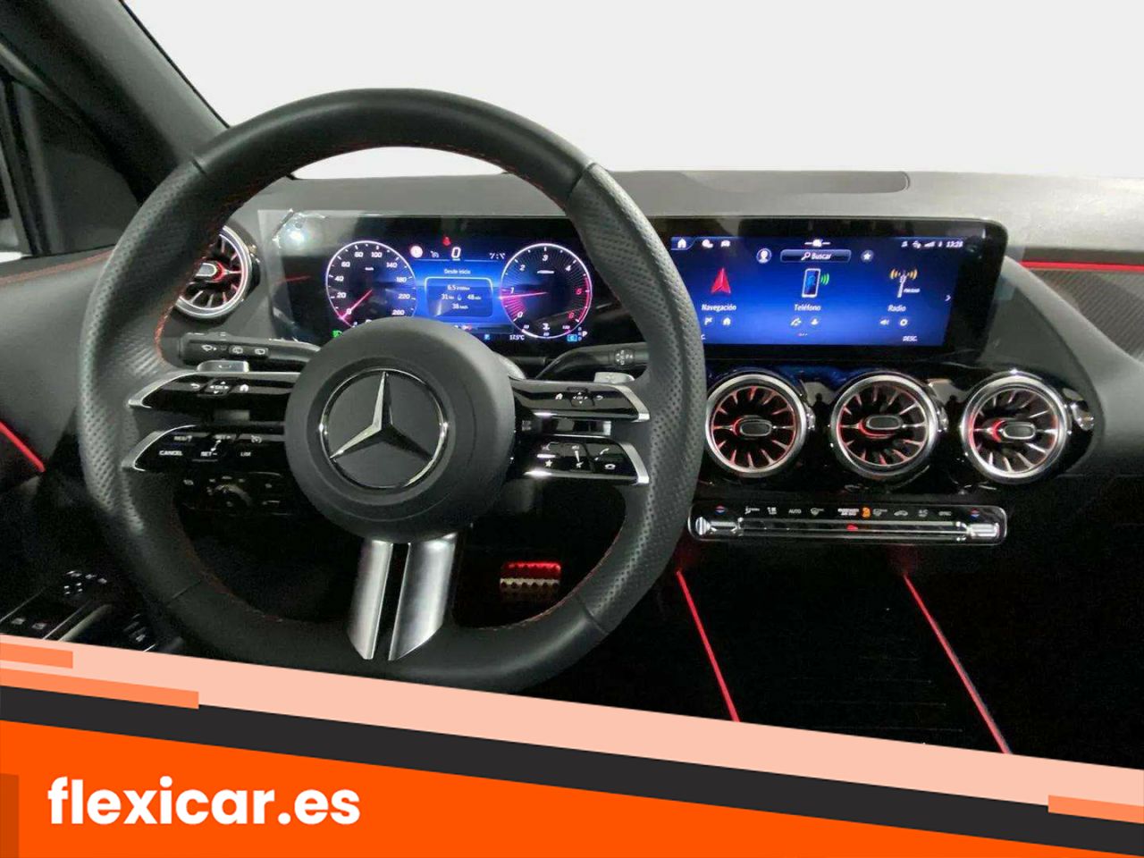Foto Mercedes-Benz Clase GLA 11