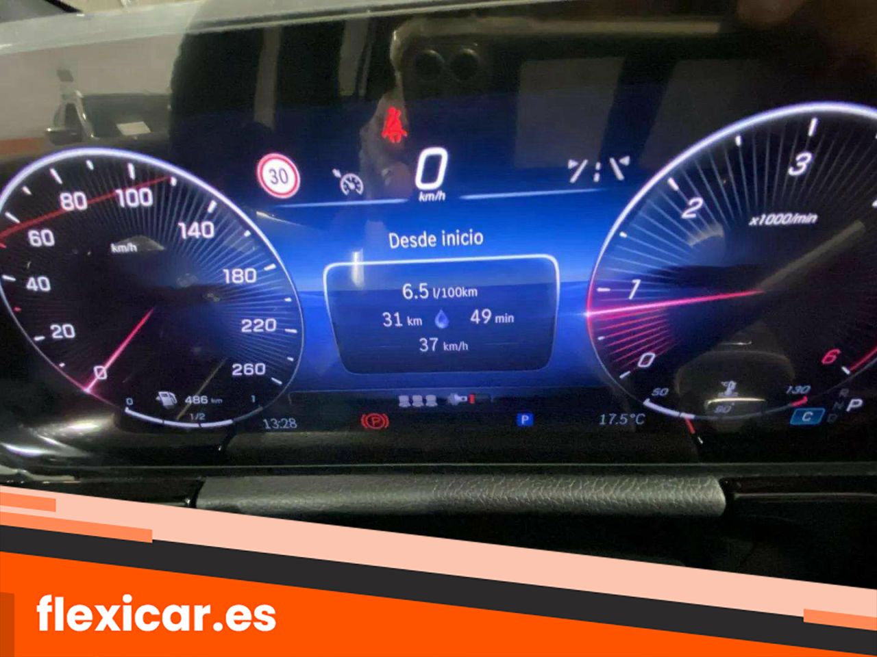 Foto Mercedes-Benz Clase GLA 13