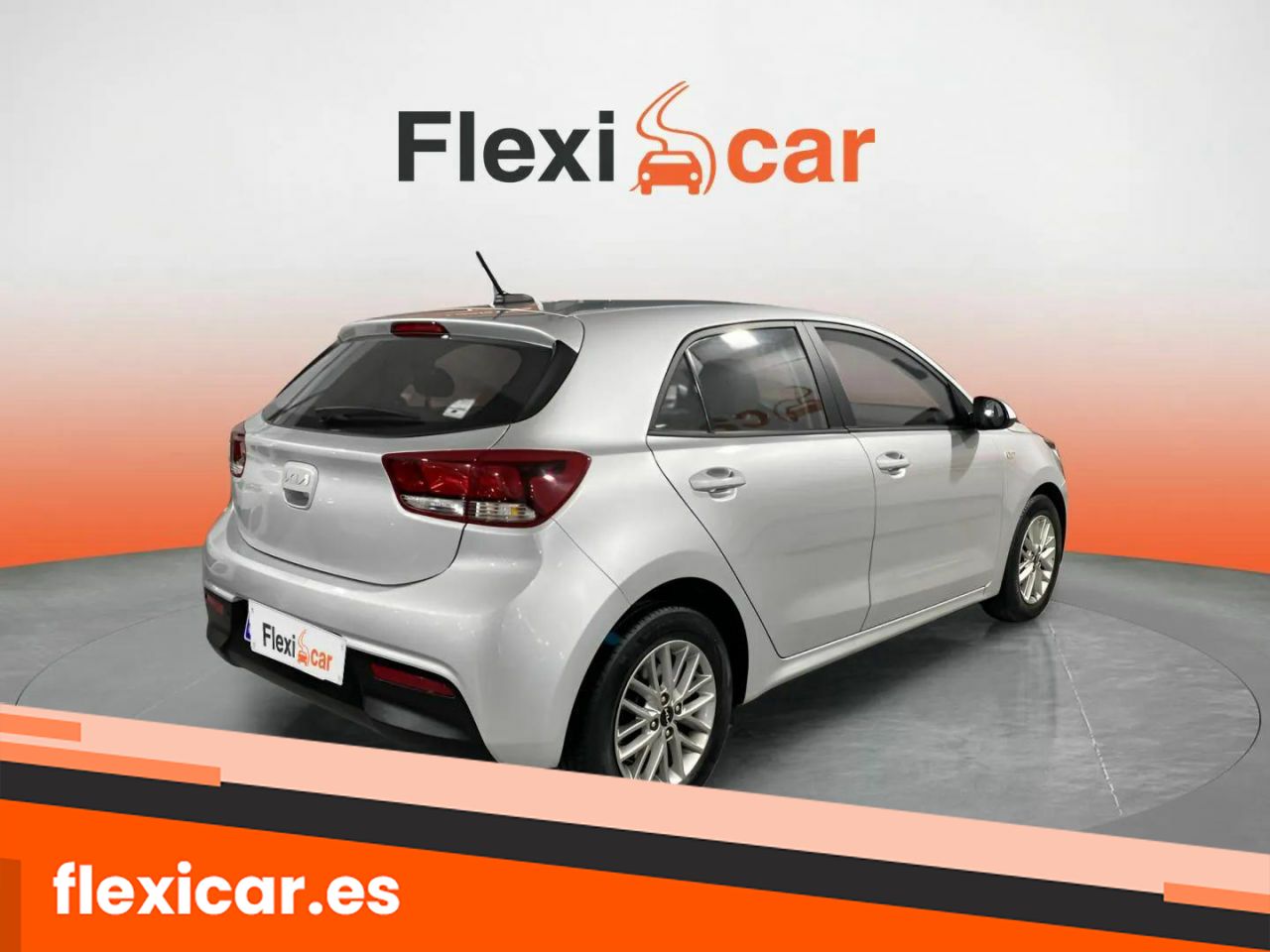 Foto Kia Rio 9