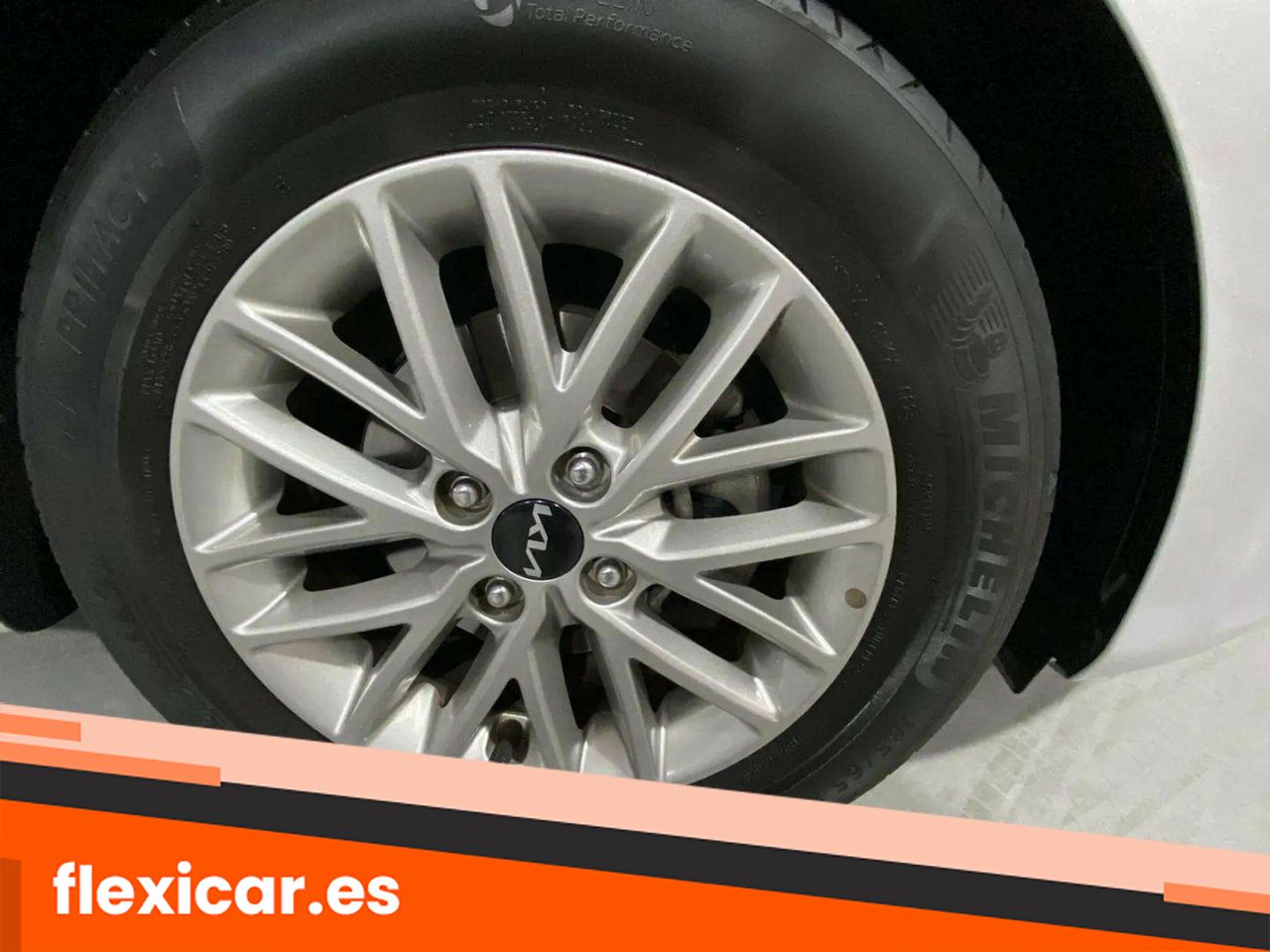 Foto Kia Rio 17