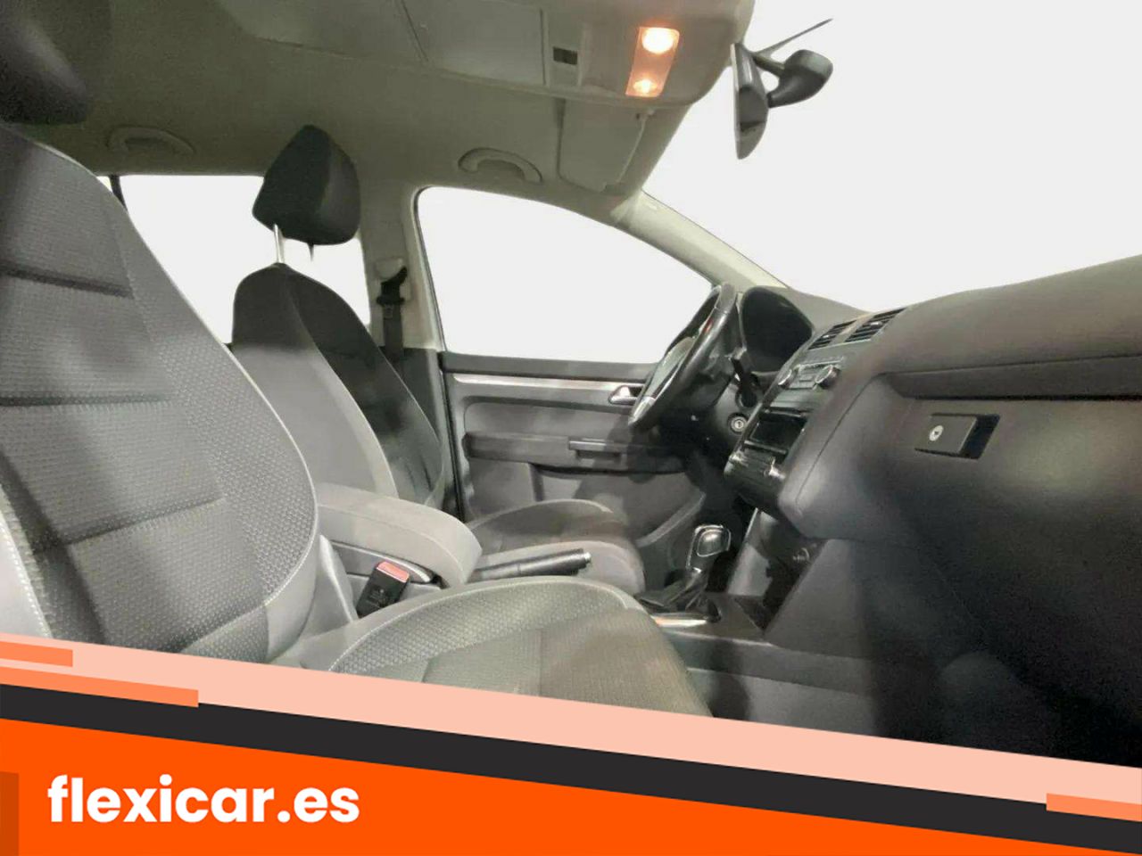 Foto Volkswagen Touran 15