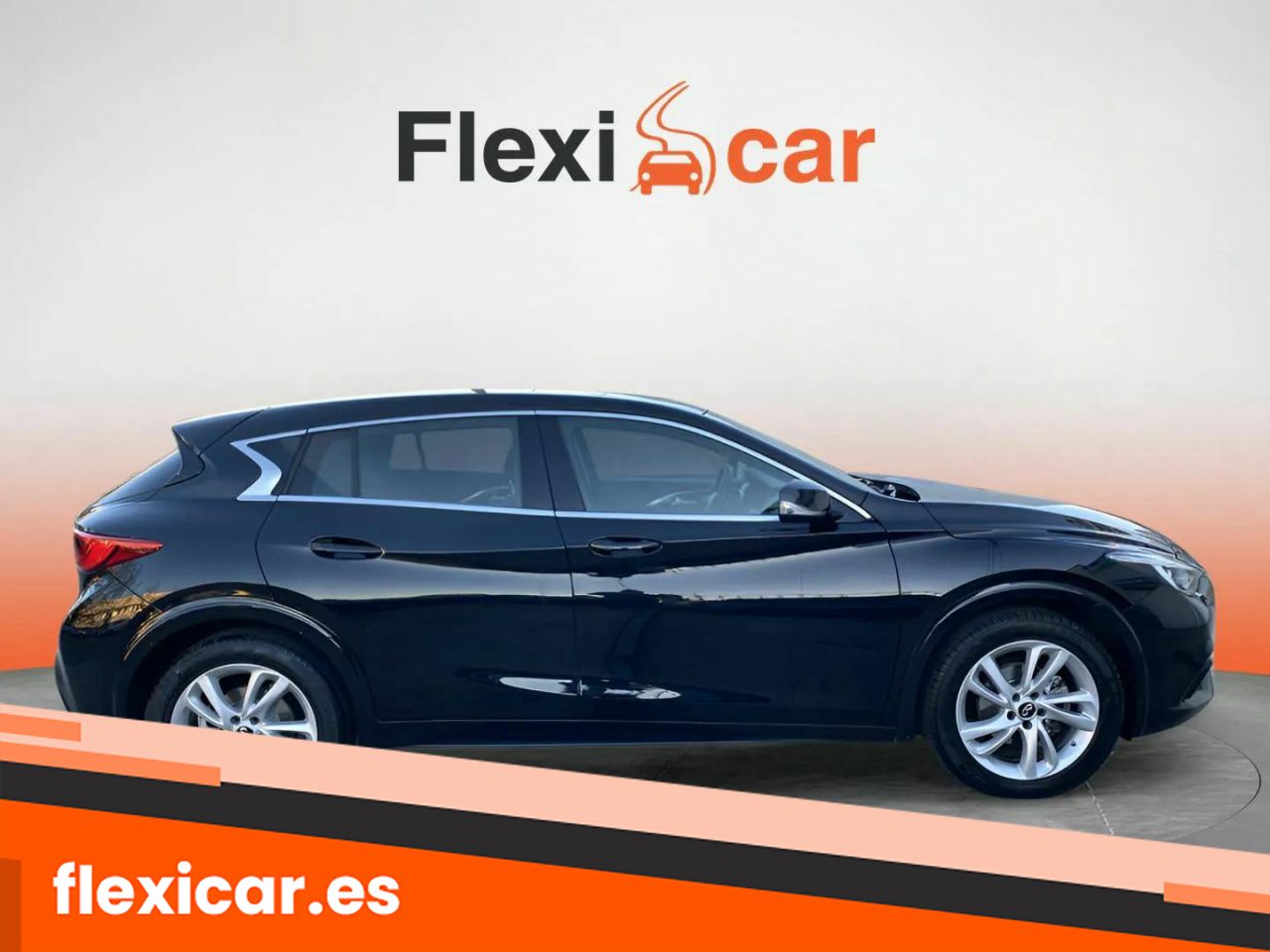 Foto Infiniti Q30 9