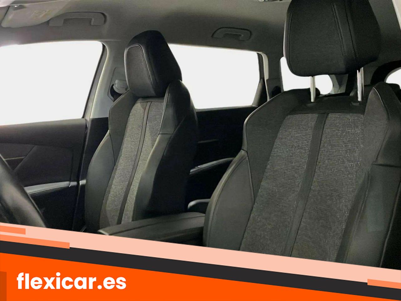 Foto Peugeot 5008 11