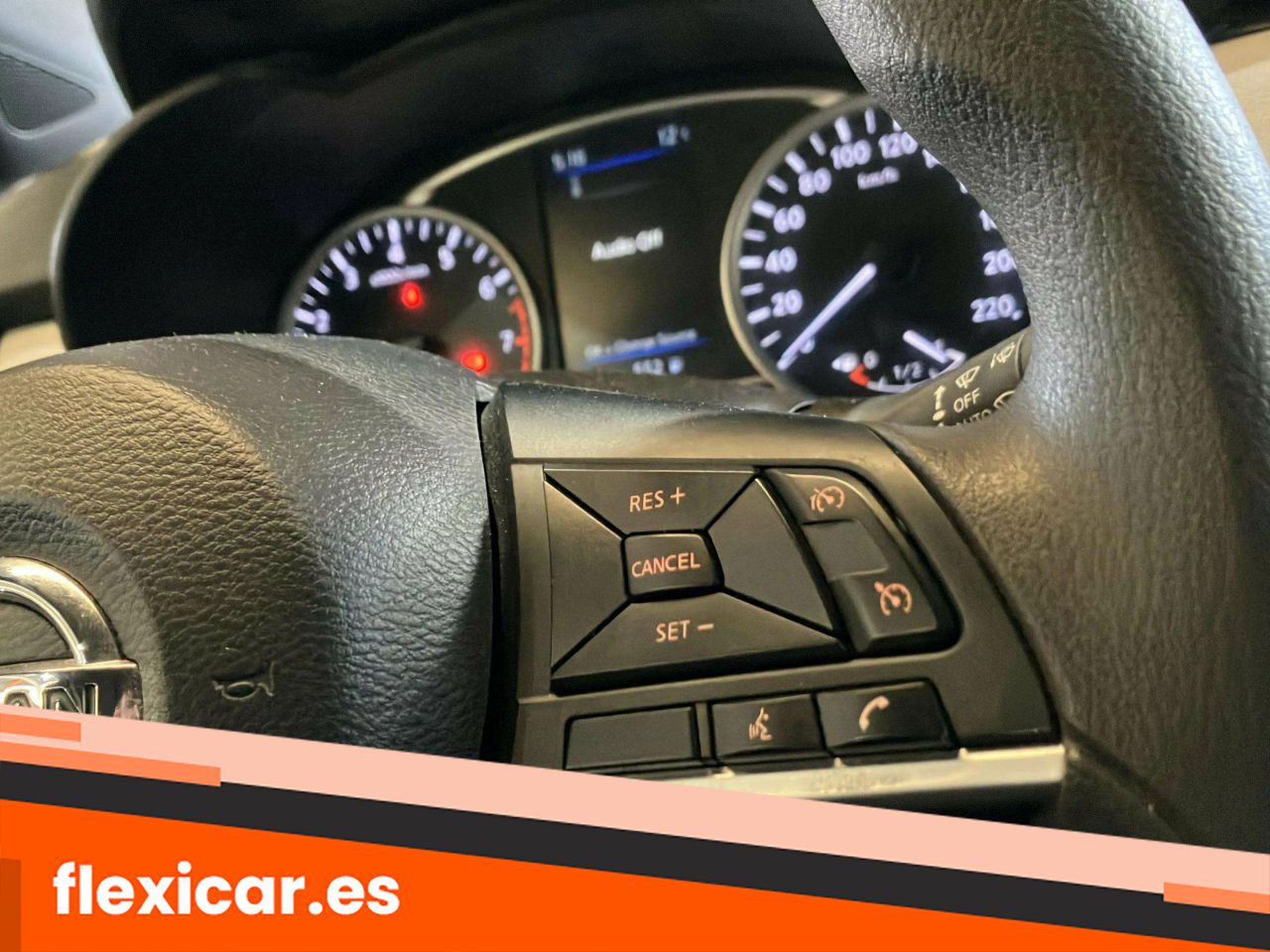 Foto Nissan Micra 15