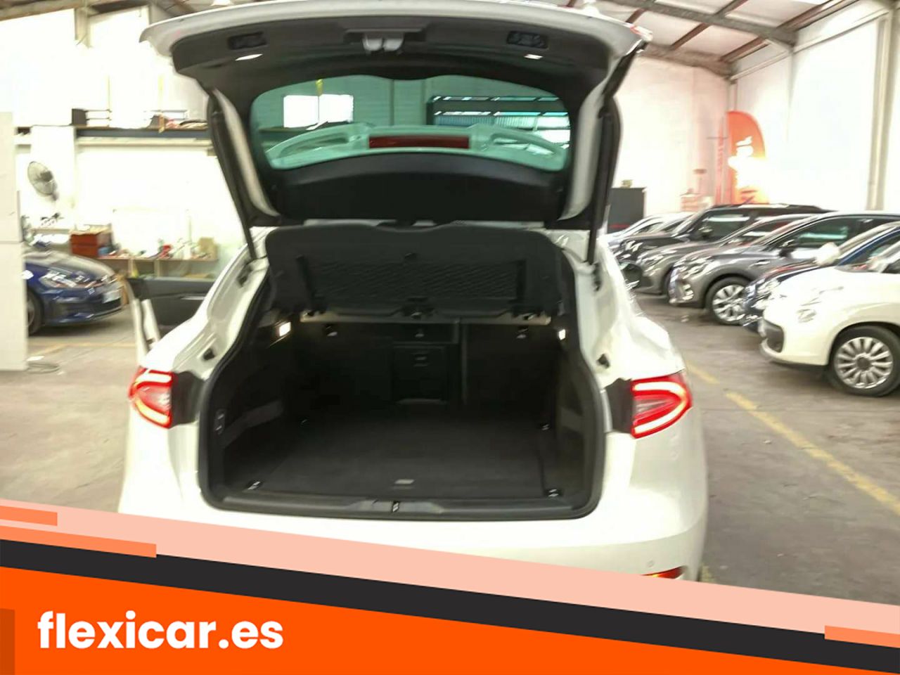 Foto Maserati Levante 28