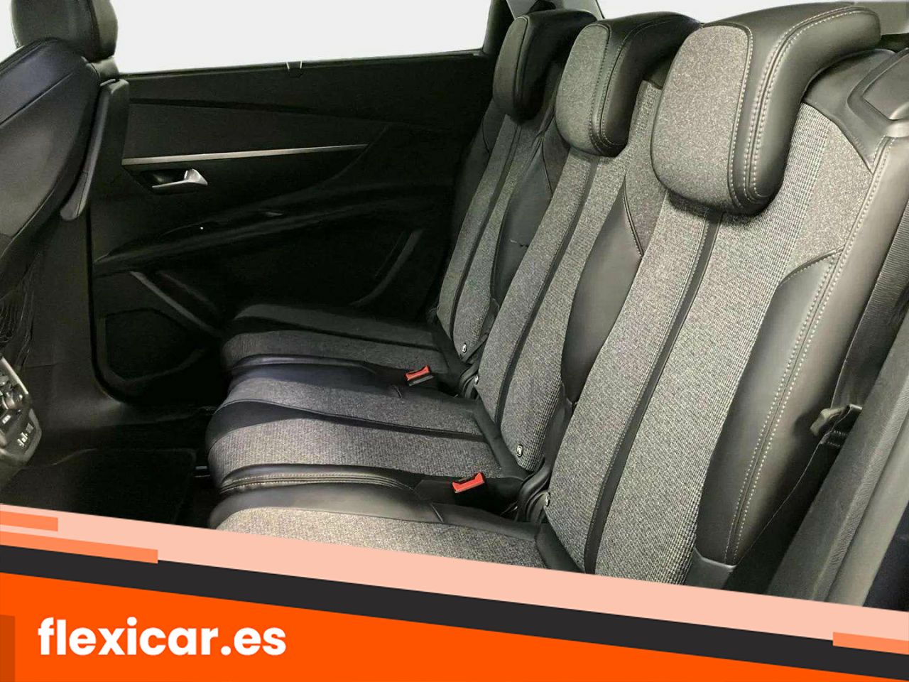 Foto Peugeot 5008 18