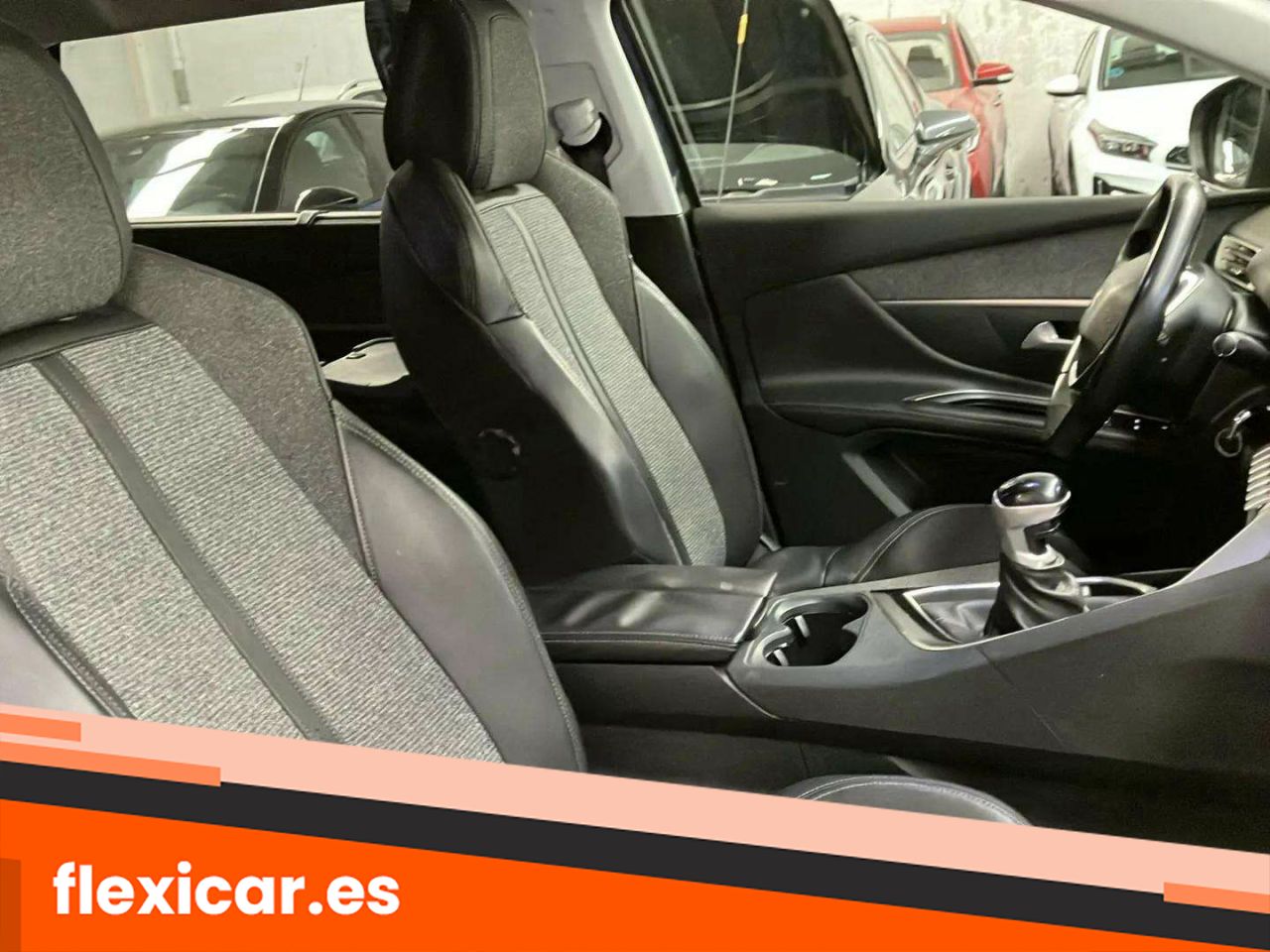 Foto Peugeot 5008 23