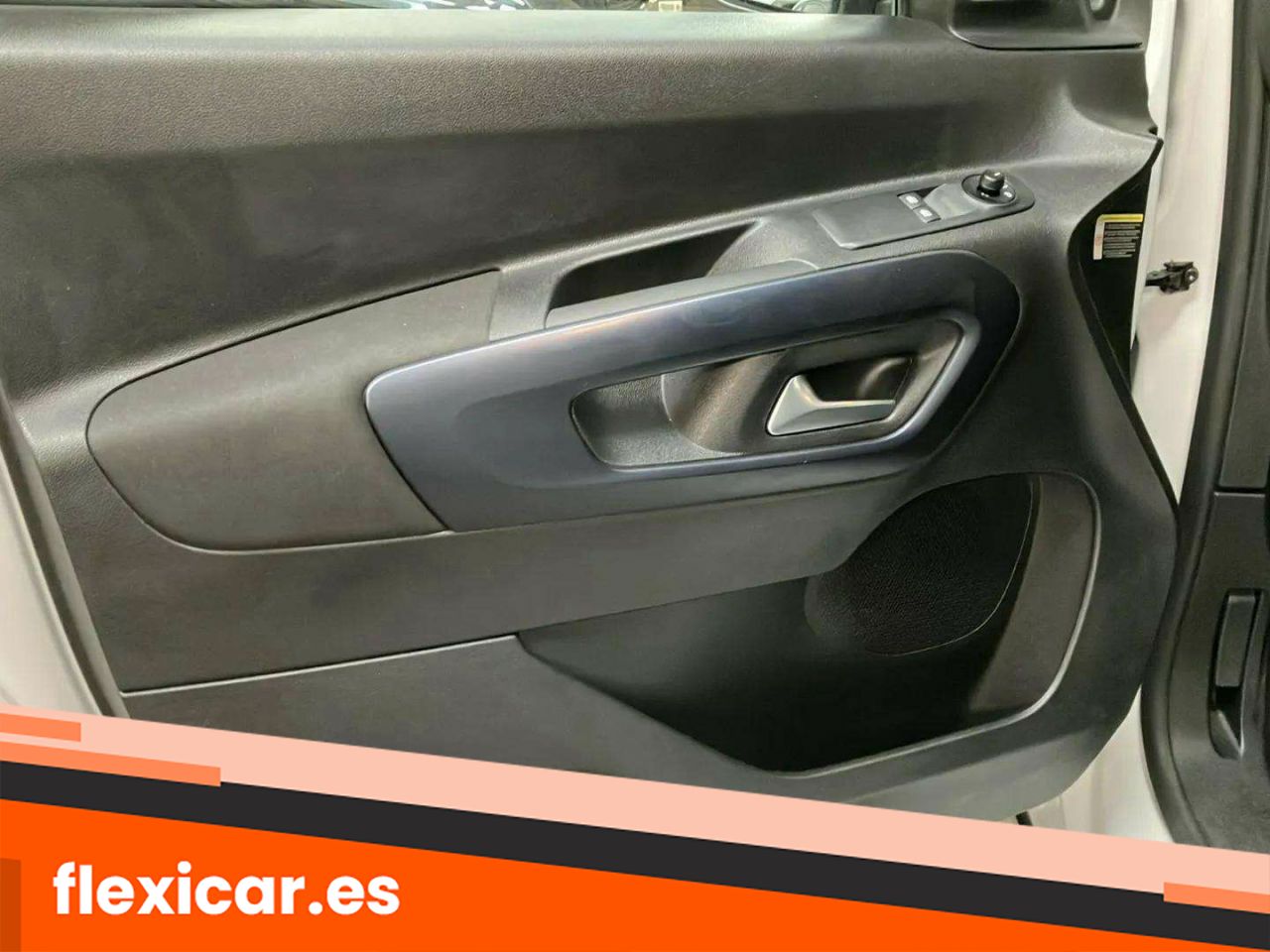 Foto Peugeot Rifter 16
