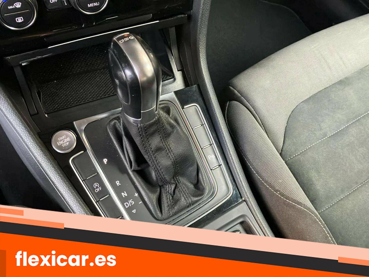 Foto Volkswagen Golf 23