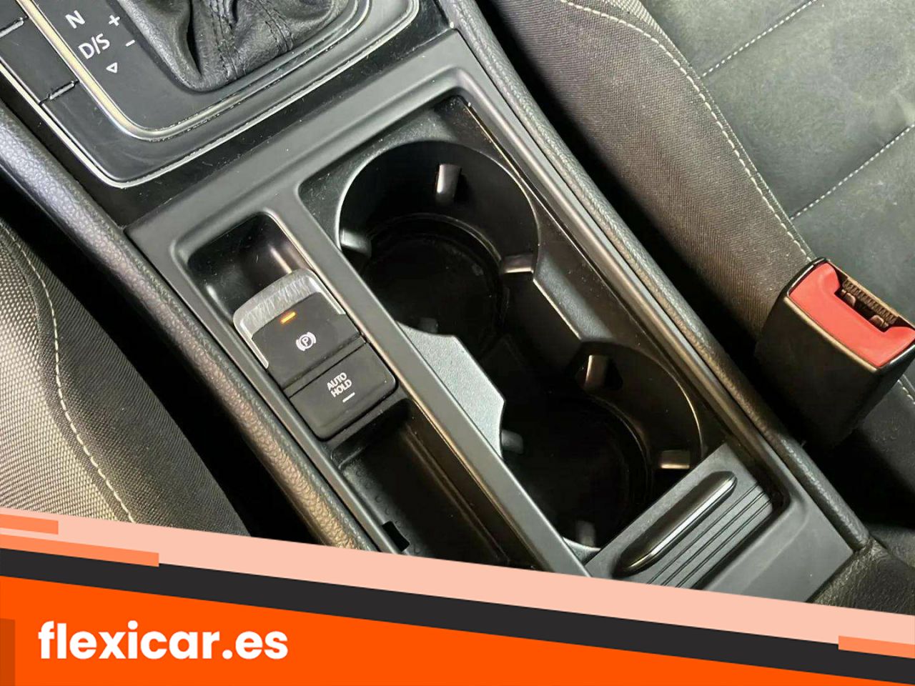 Foto Volkswagen Golf 27
