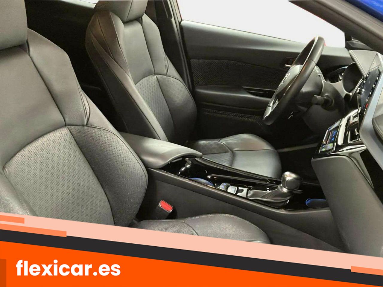 Foto Toyota C-HR 19