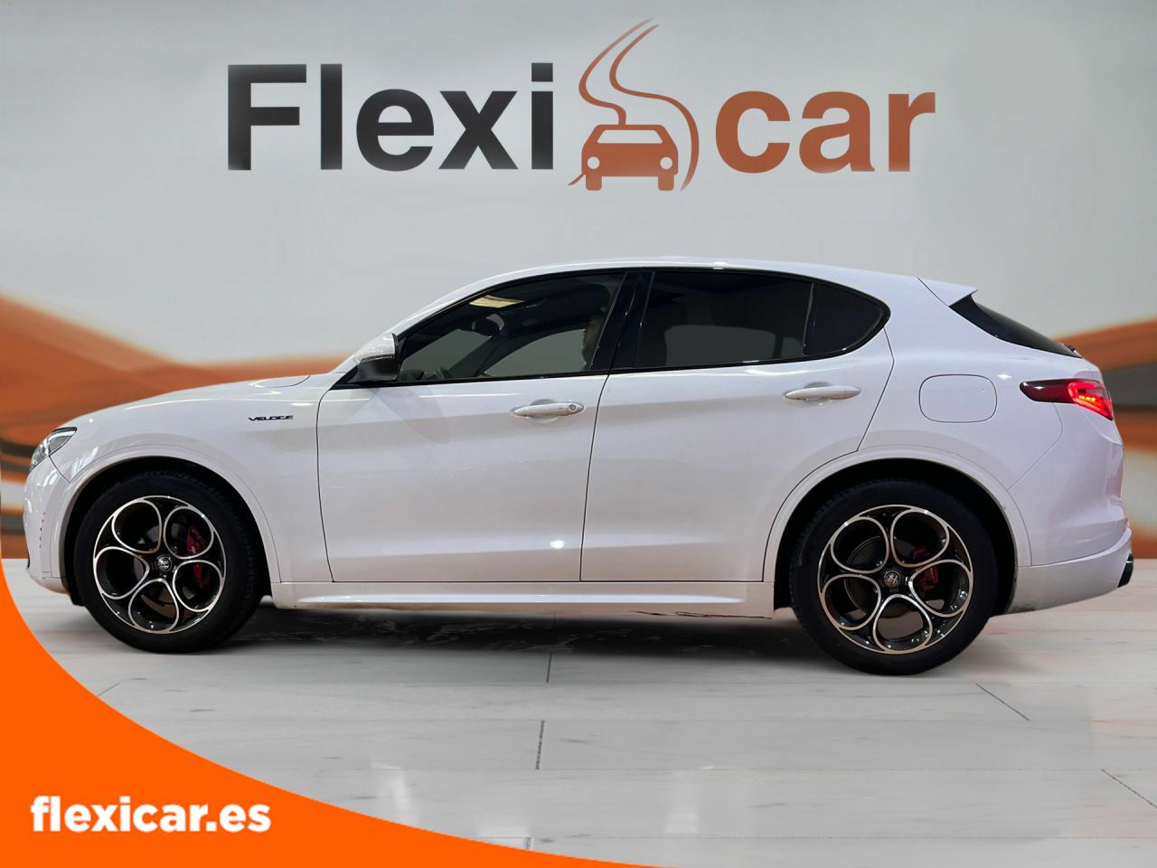 Foto Alfa Romeo Stelvio 8