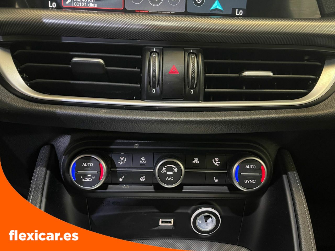 Foto Alfa Romeo Stelvio 23