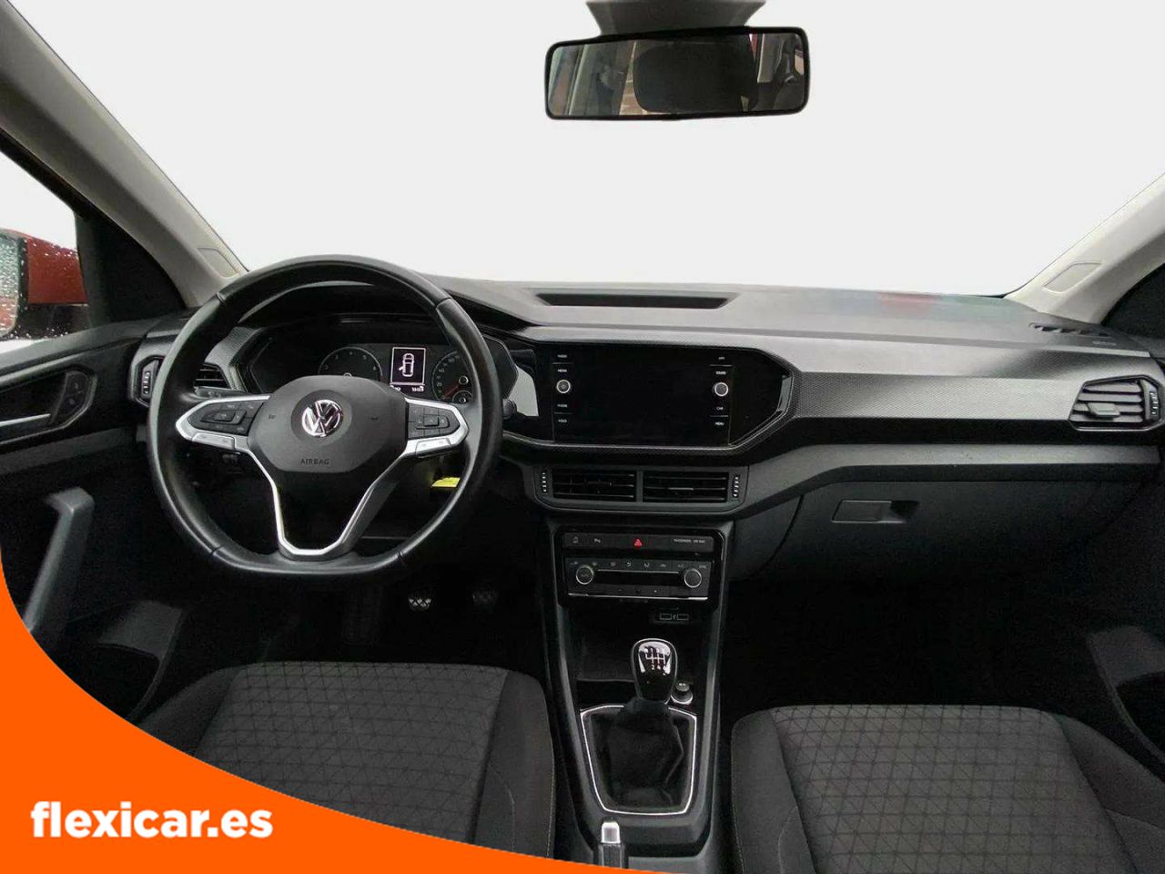 Foto Volkswagen T-Cross 11