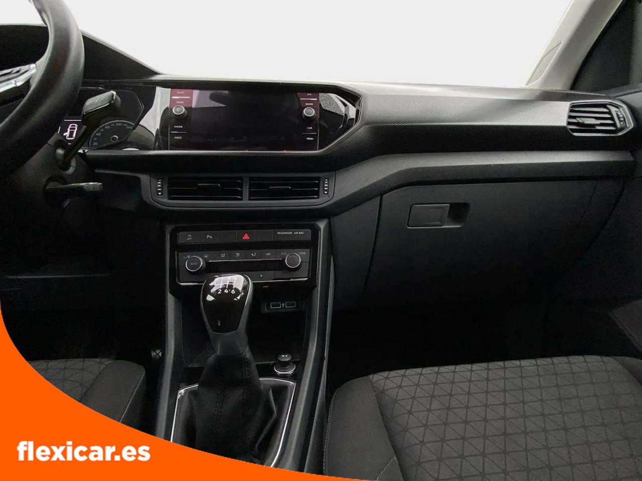 Foto Volkswagen T-Cross 12
