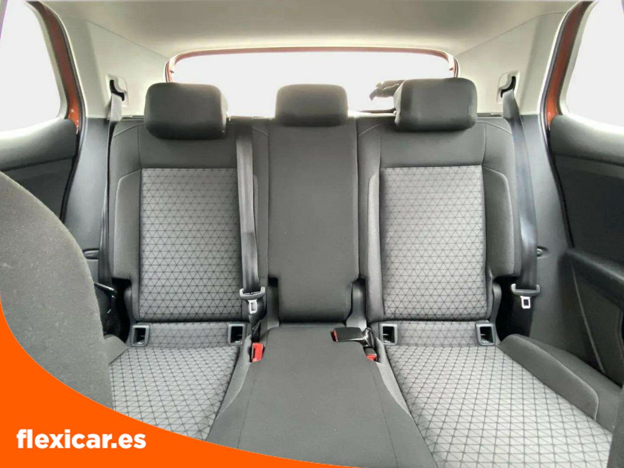 Foto Volkswagen T-Cross 21