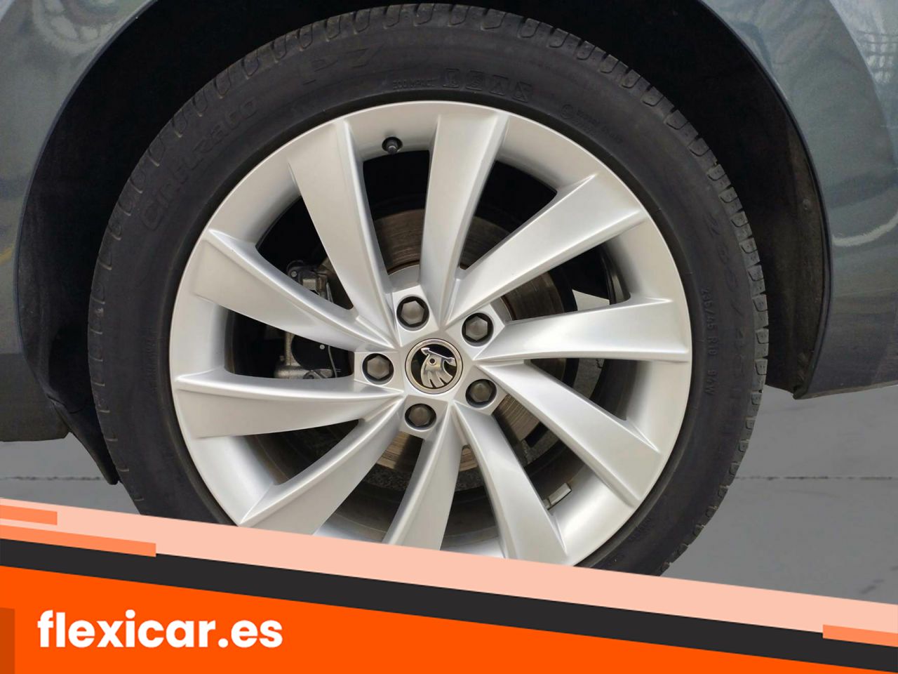 Foto Skoda Superb 11