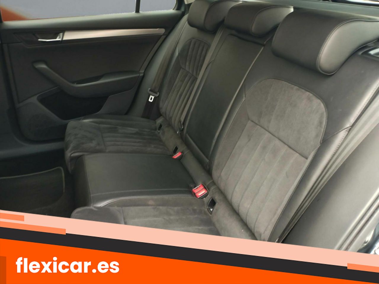 Foto Skoda Superb 15