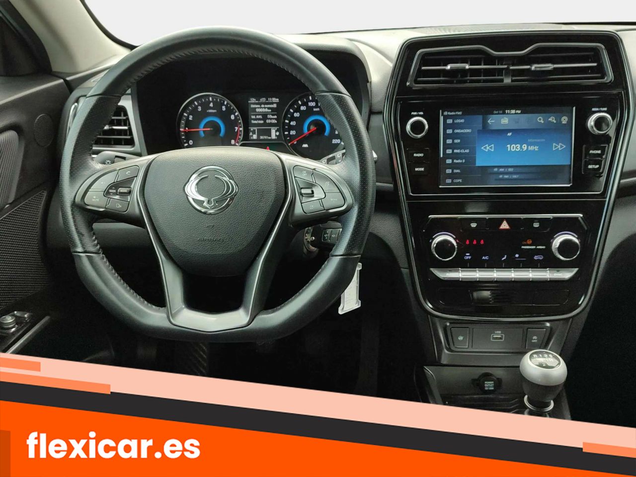 Foto SsangYong Tivoli 15