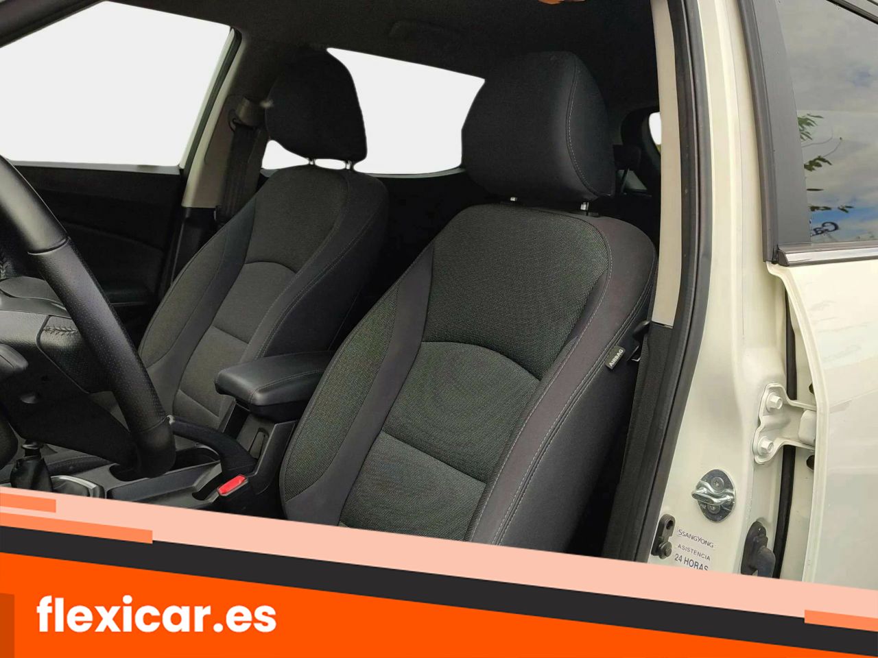 Foto SsangYong Tivoli 17