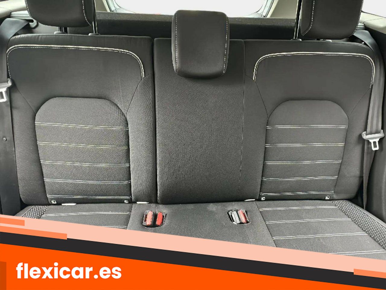 Foto Dacia Duster 18