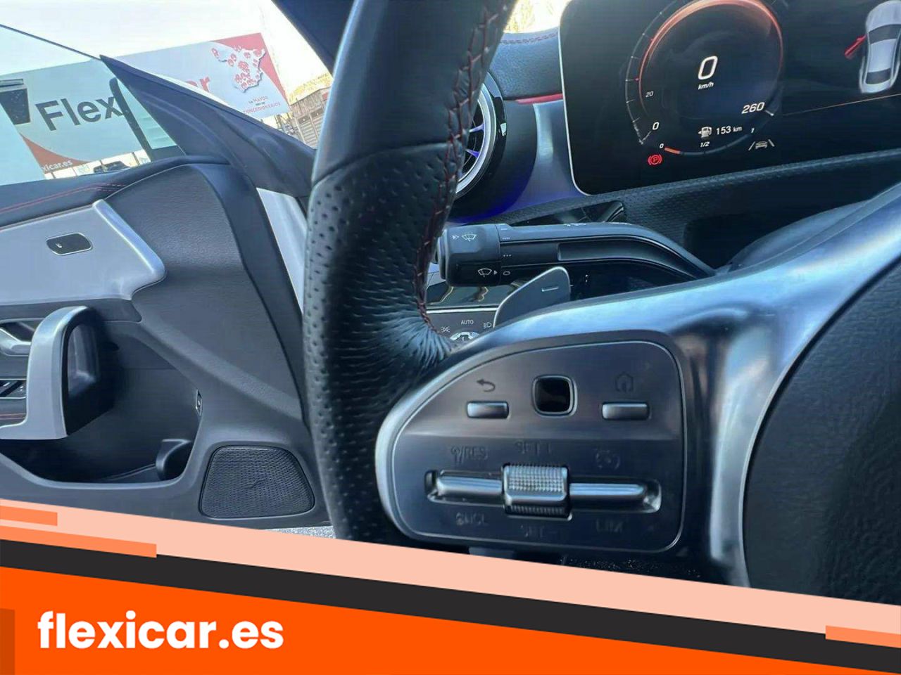 Foto Mercedes-Benz Clase CLA 14